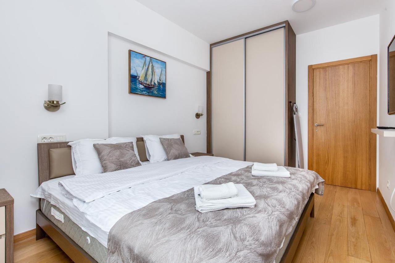 Apartments Lora In Apart-Hotel ブドヴァ エクステリア 写真