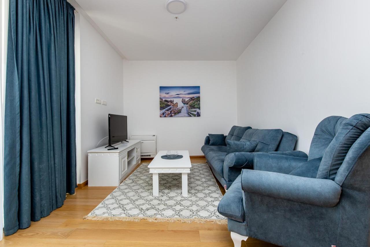 Apartments Lora In Apart-Hotel ブドヴァ エクステリア 写真