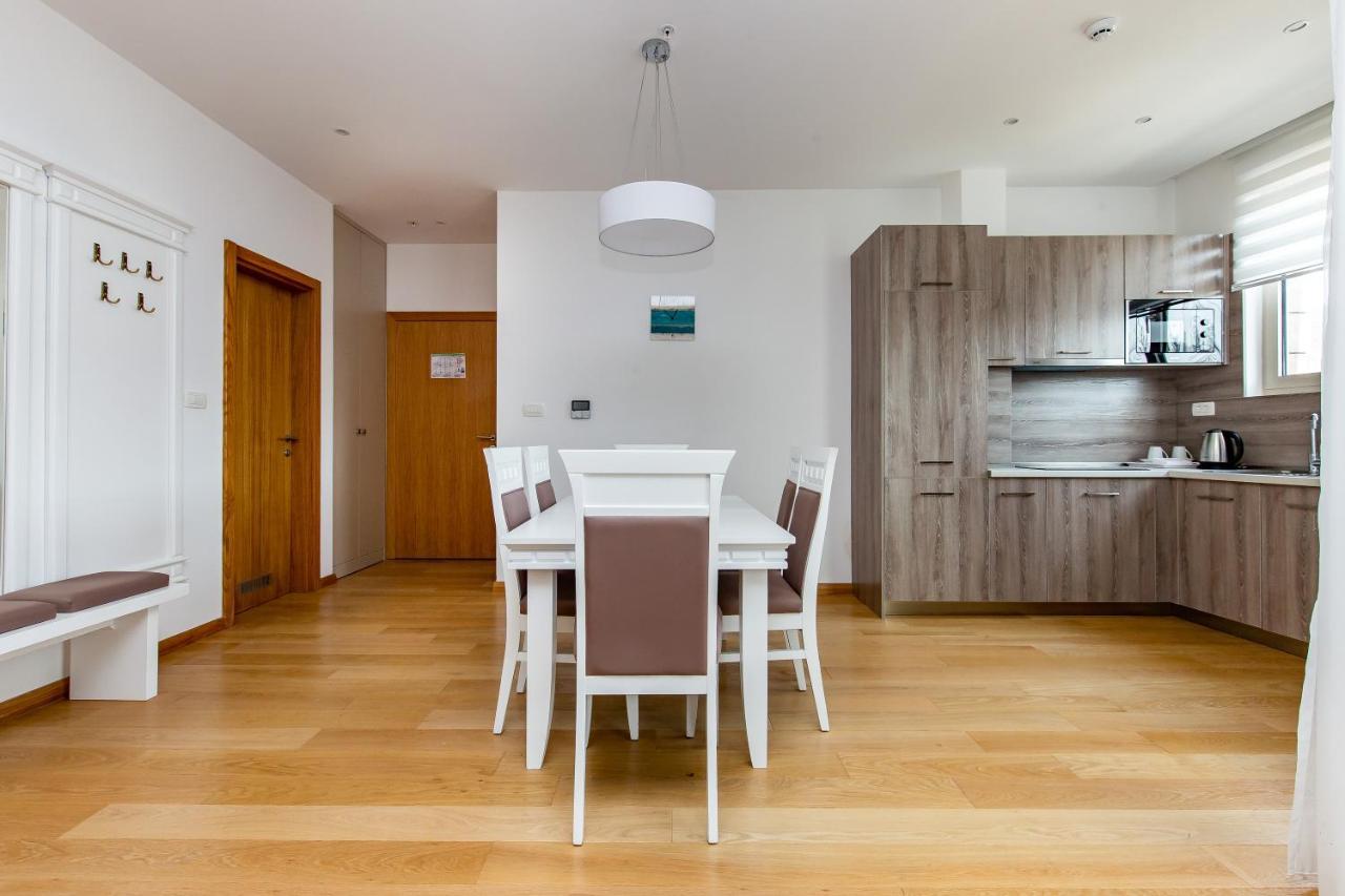 Apartments Lora In Apart-Hotel ブドヴァ エクステリア 写真